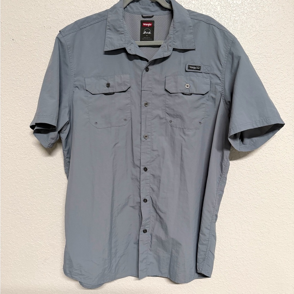 Wrangler ATG Outdoor Button Up Shirt Gray XL Vented Hiking Fishing